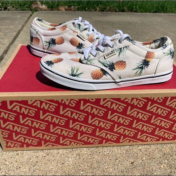 pineapple vans womens